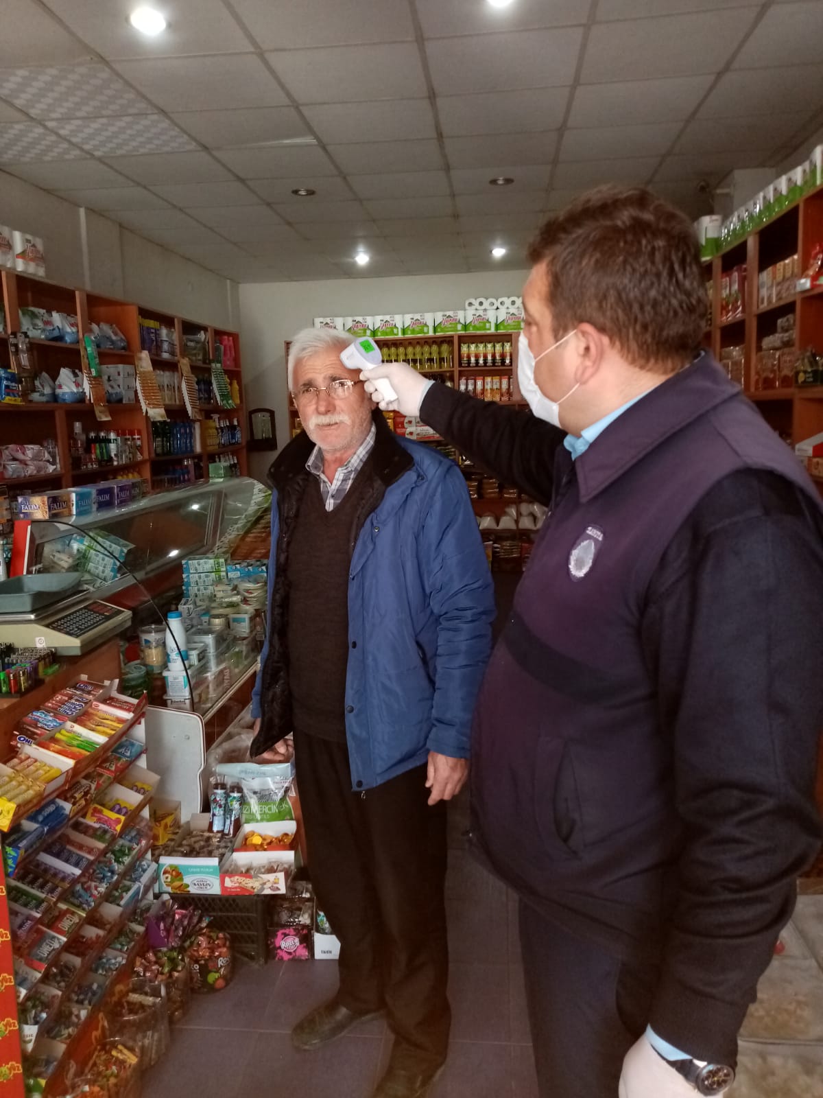  KAVAK’TA ZABITA GÖZ DOLDURUYOR
